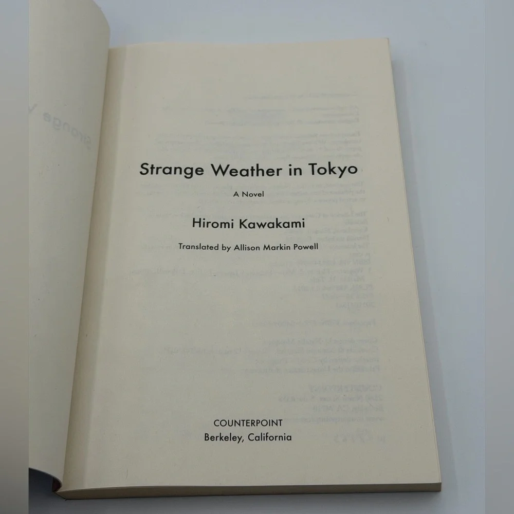 Strange Weather in Tokyo: A Novel by Hiromi Kawakami (Paperback Book, 2012)